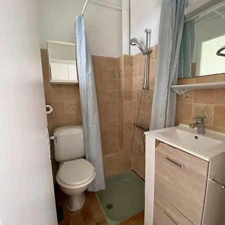 Le Surplage 모텔 *