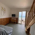 Мотель Le Surplage Йер