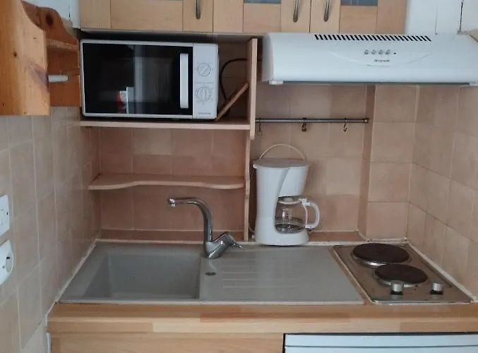 Le Surplage Motel Hyères