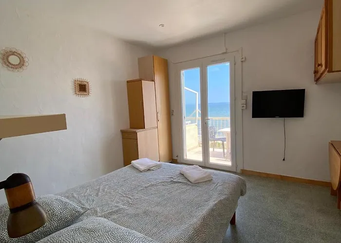 Le Surplage Motel Hyères